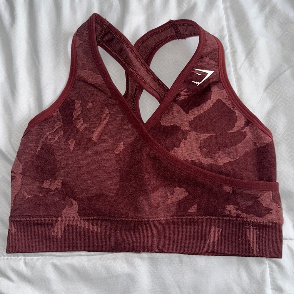 Gymshark Burgundy Camo Adapt Seamless sports bra